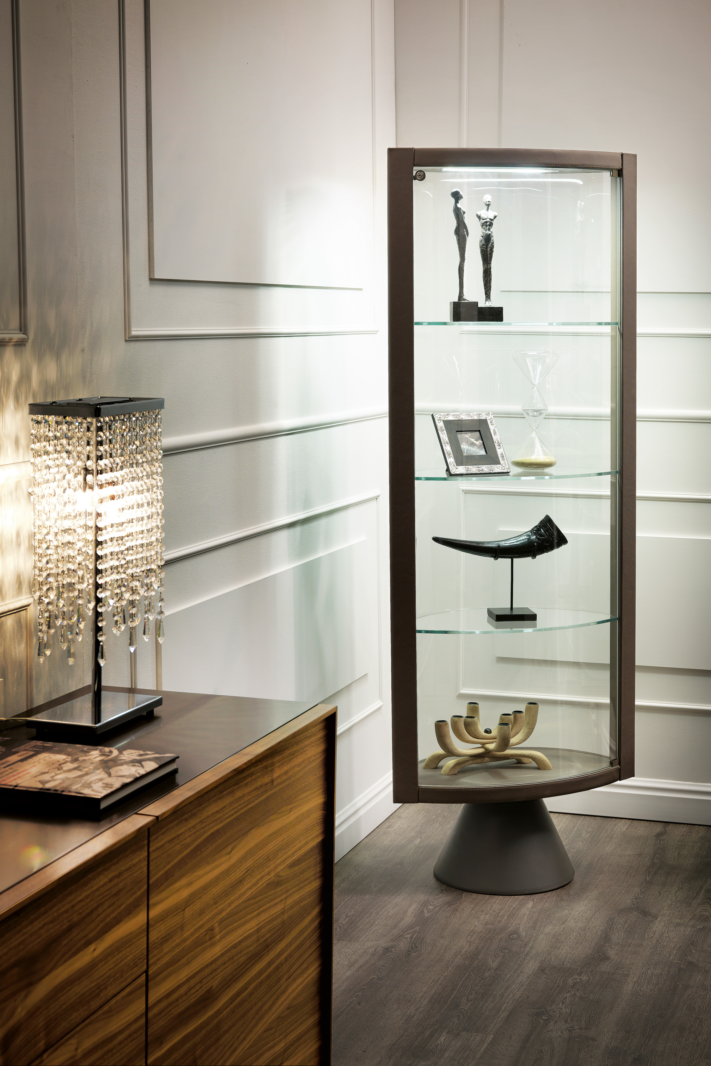 Cattelan Italia Saba Showcase - Thumbnail 2