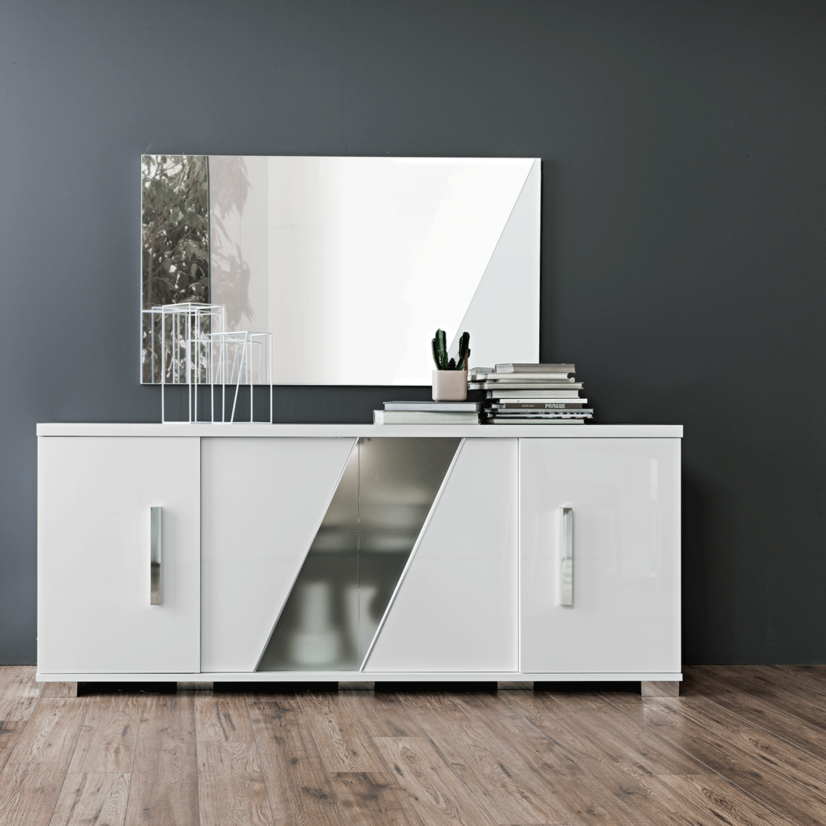 Lisa 4 Door Buffet - Thumbnail 2