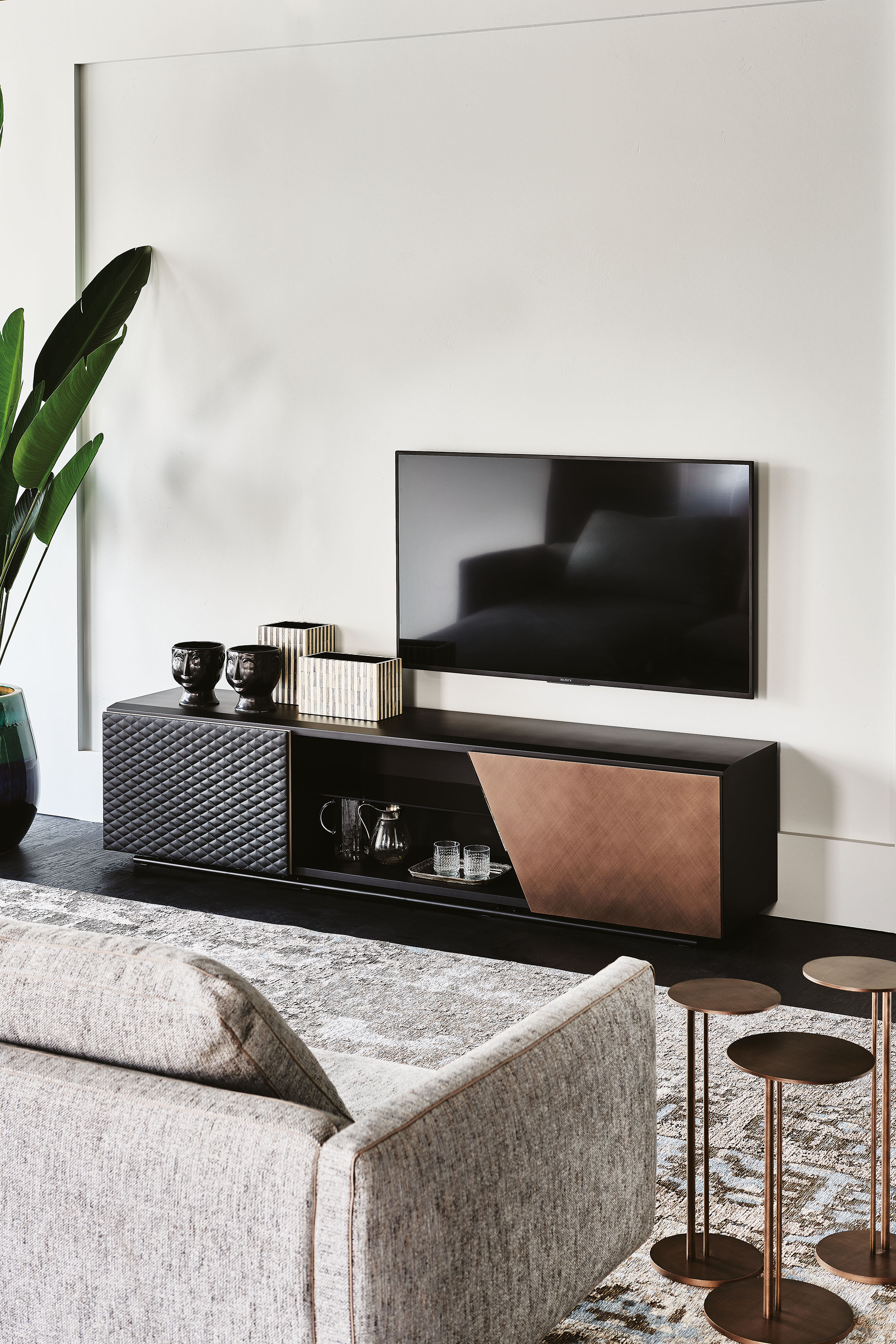 Aston TV Stand - Thumbnail 2