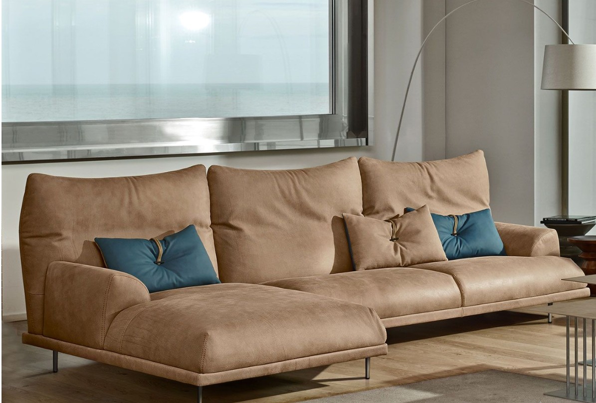 Wolf Sectional Sofa with Chaise - Thumbnail 4