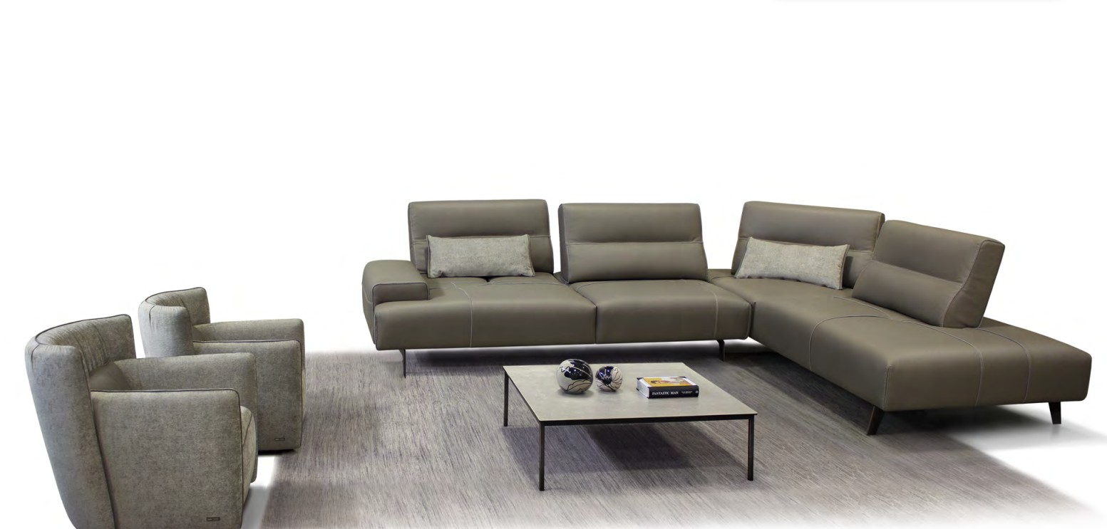 Smart Sectional Sofa with Chaise