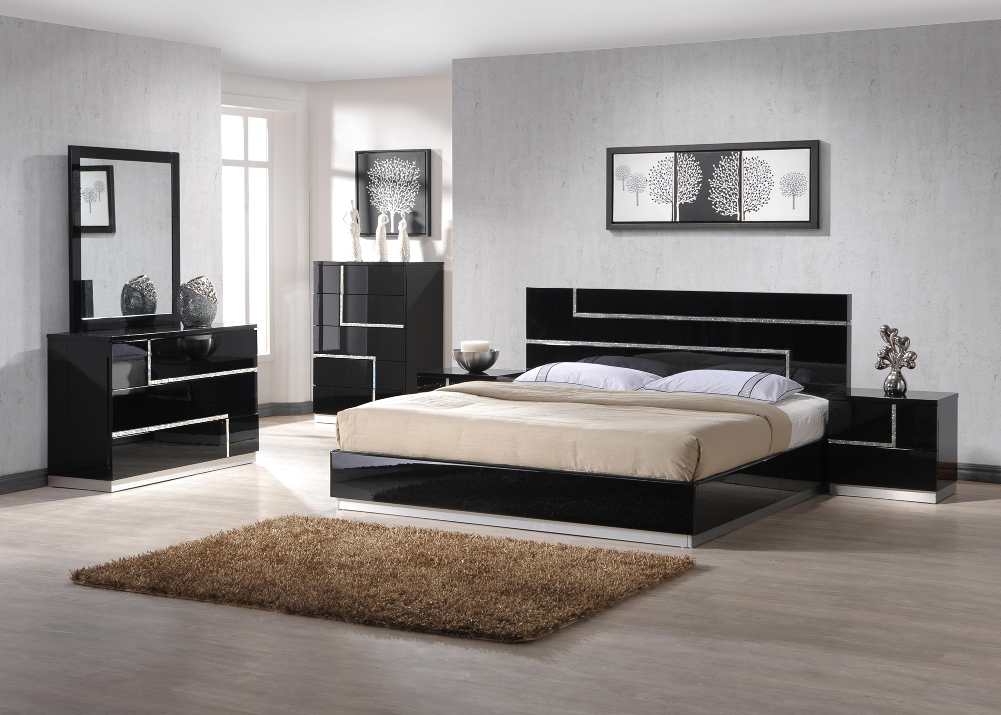 Lucca Queen Size Bed