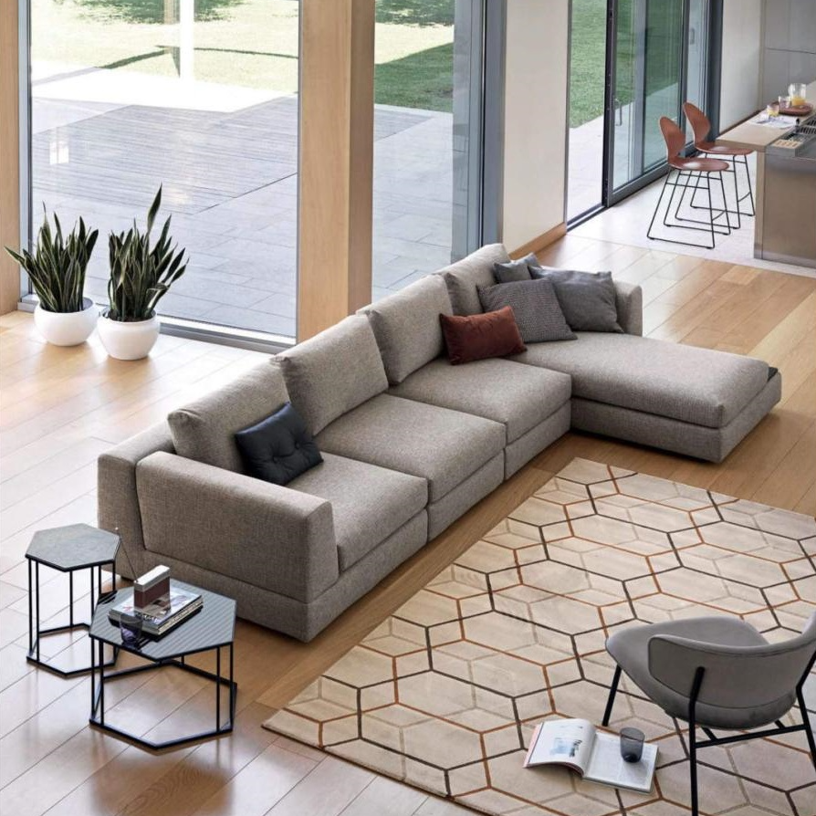 Layla Sofa - Thumbnail 2