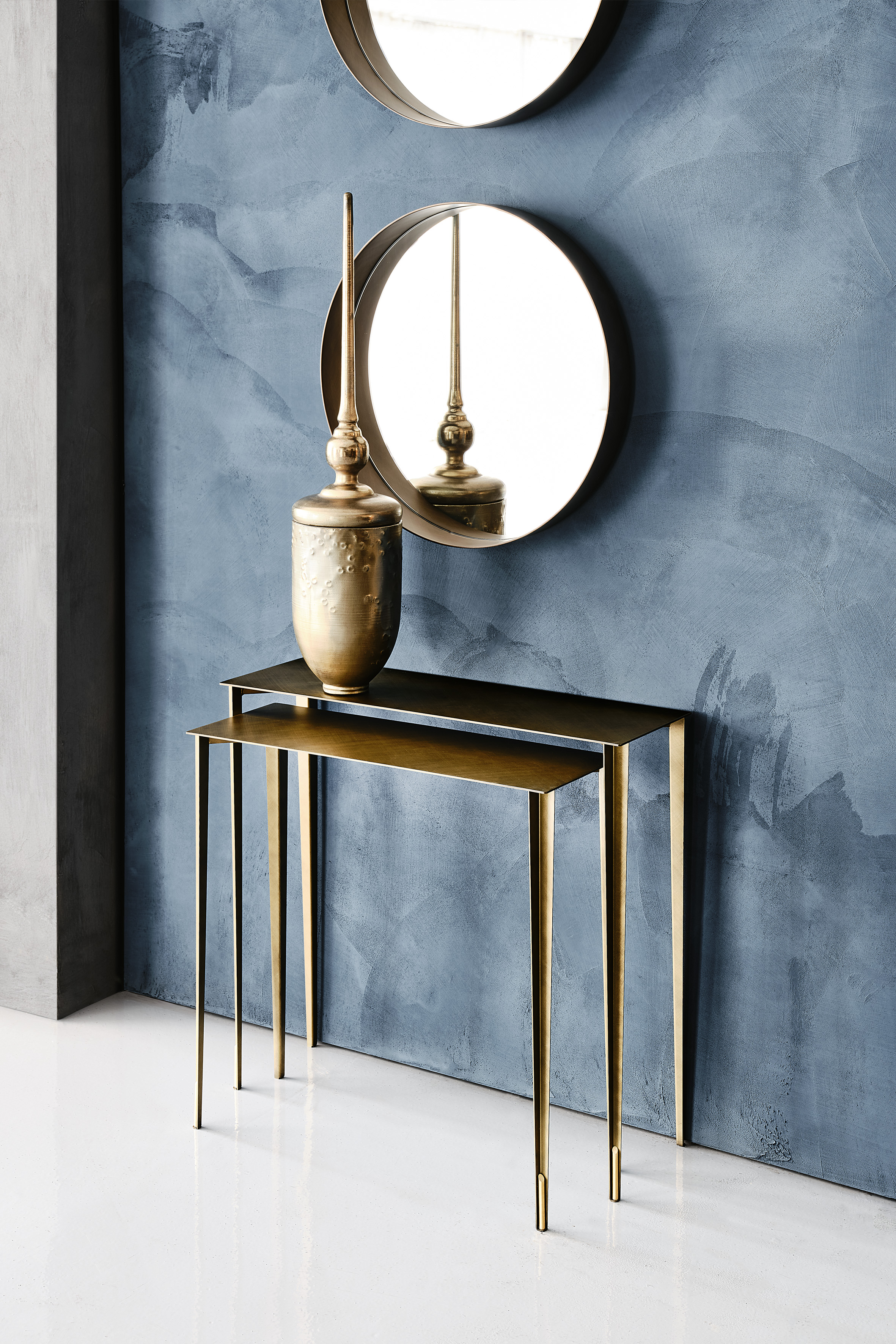 Etoile Console Table