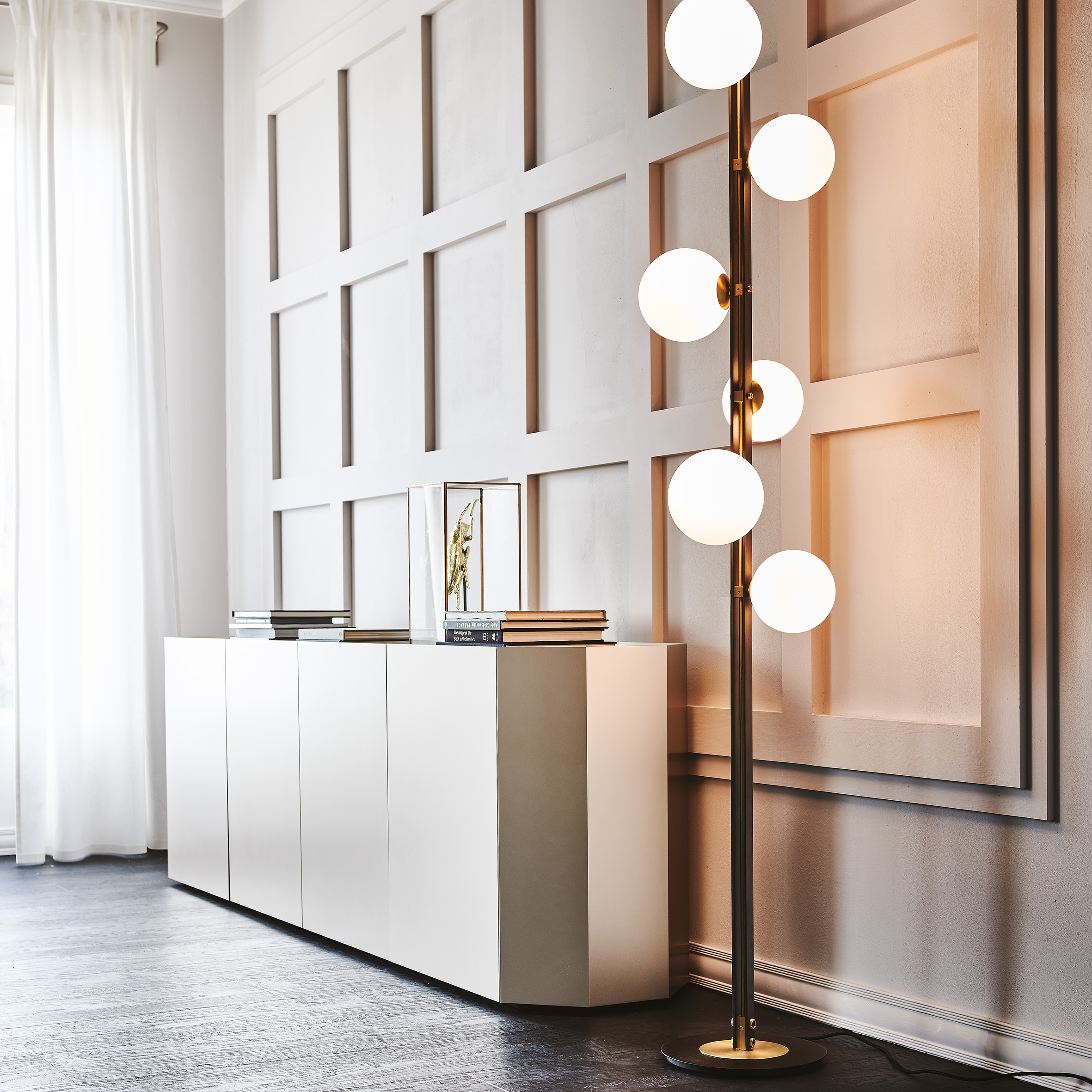 Planeta Floor Lamp - Thumbnail 3