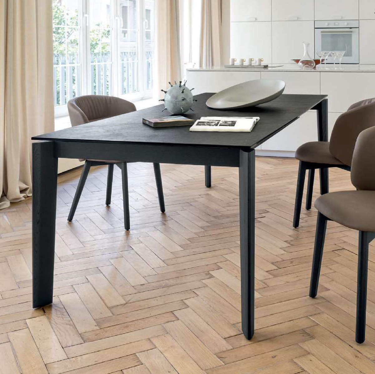 CS4089-R Duca Dining Table by Calligaris