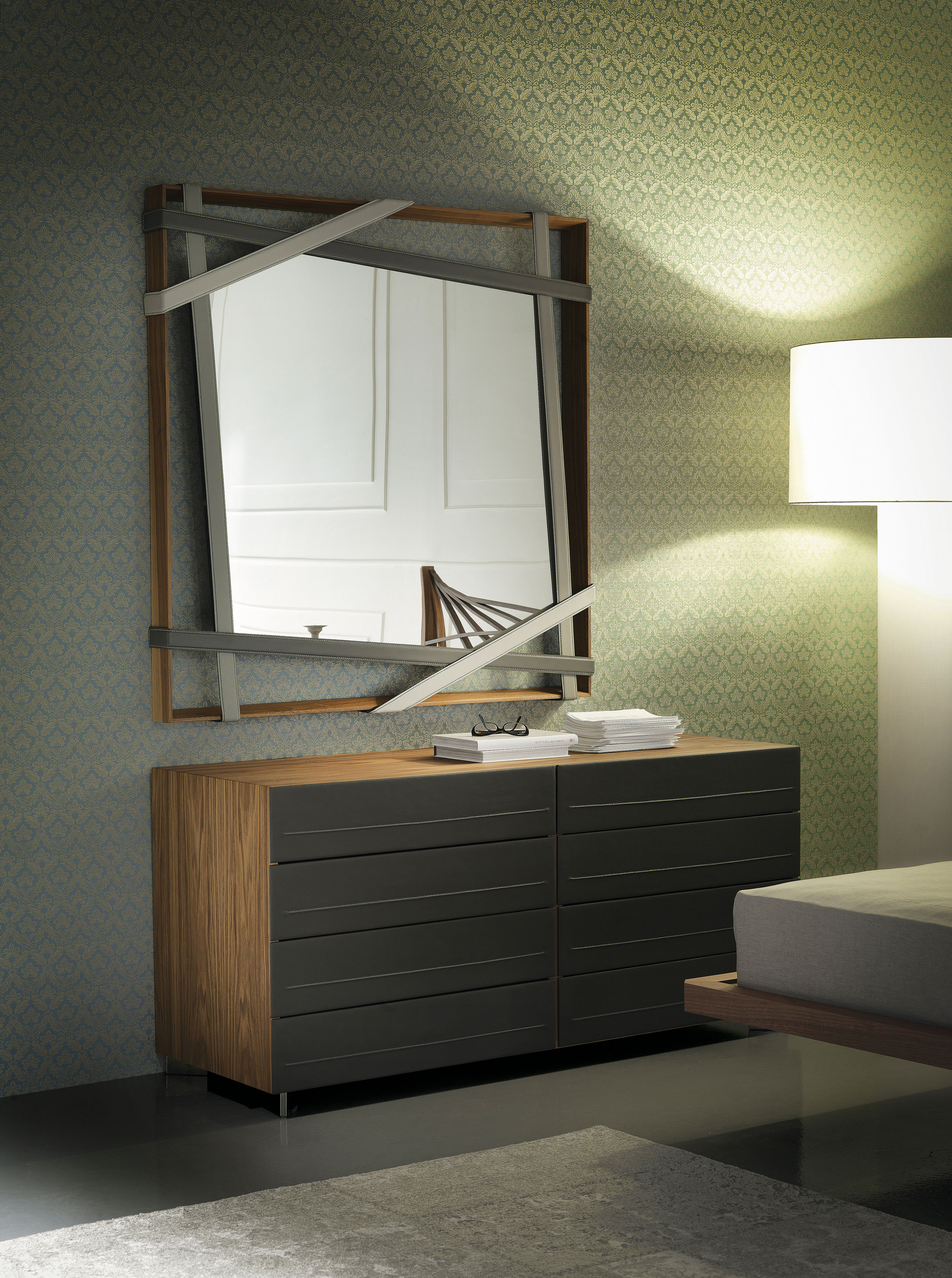 Dyno Leather Dresser - Thumbnail 5