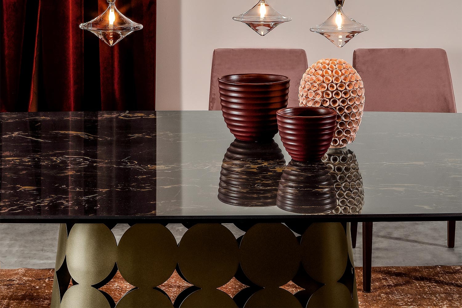 Pois Ceramic Dining Table - Thumbnail 2