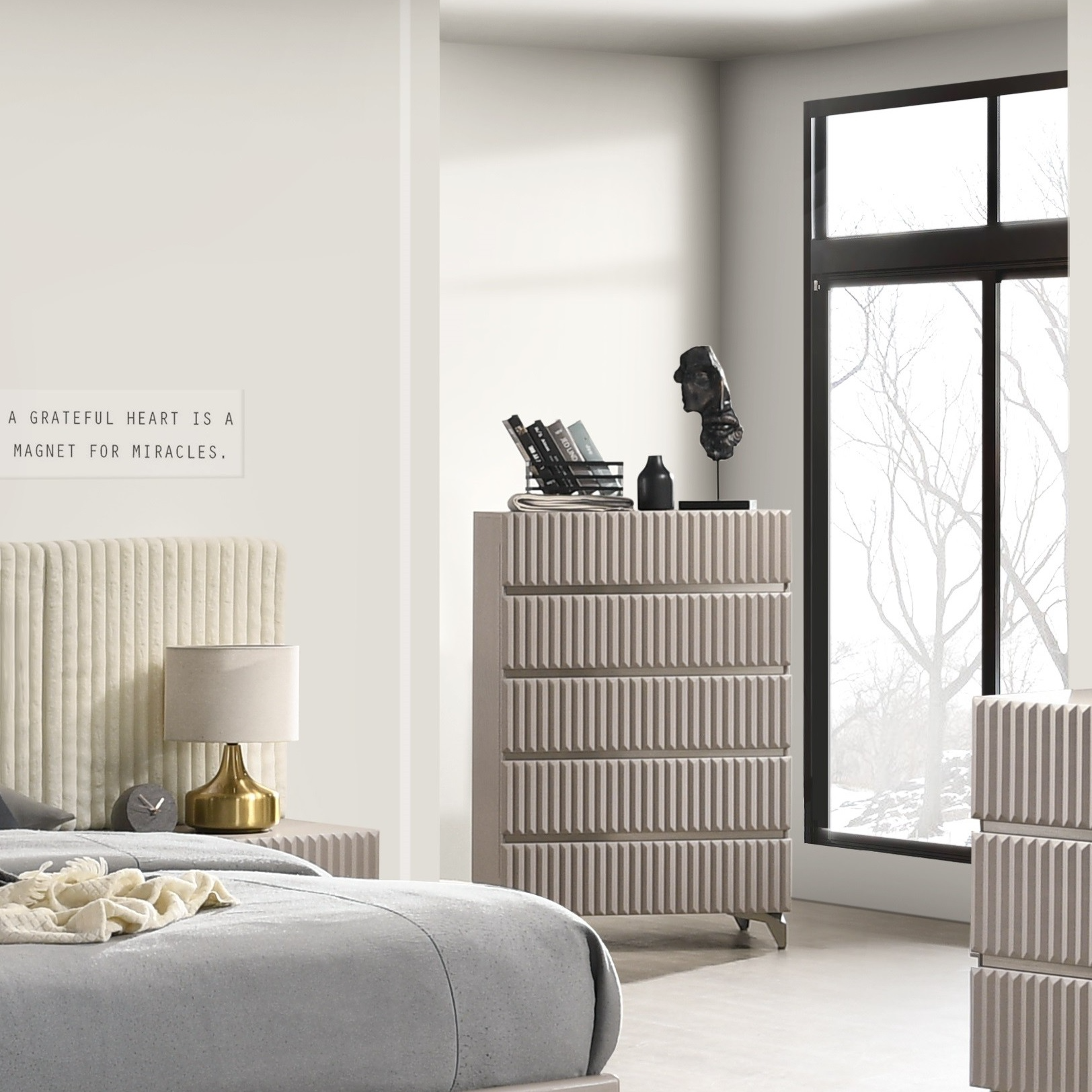 Grace Chest - Thumbnail 3