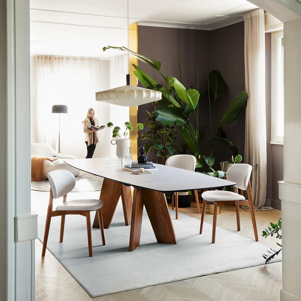 Victor Dining Table - Thumbnail 4