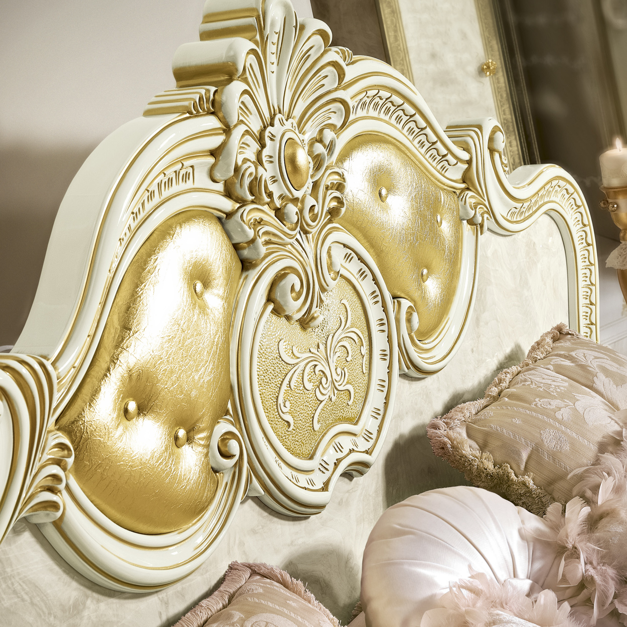 Leonardo Contemporary Italian Bed - Thumbnail 2